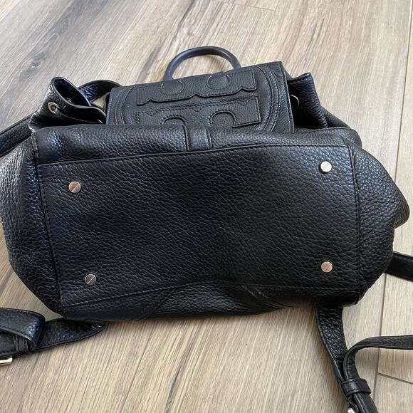 Tory Burch All T Drawstring Black Pebbled Leather Backpack main image 4